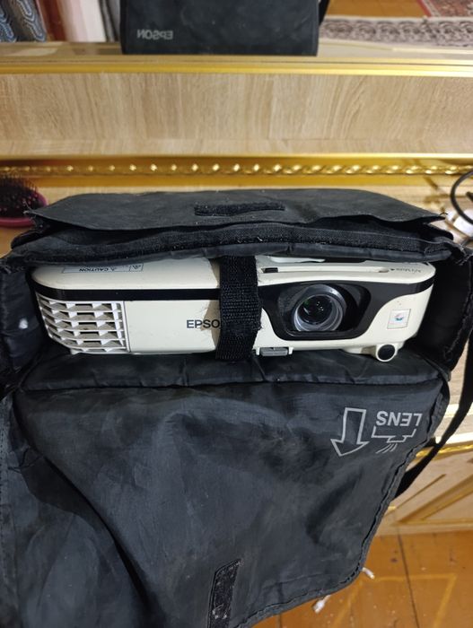 epson eb-x12 prajektor