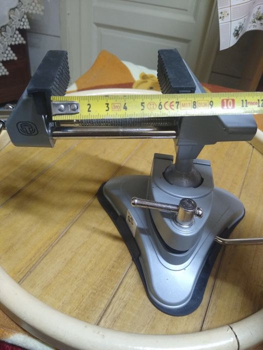 Pachet de doua menghine din aluminiu, rotative prindere cu ventuza,