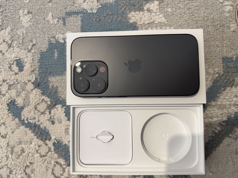 Идеальный Iphone 14 PRO