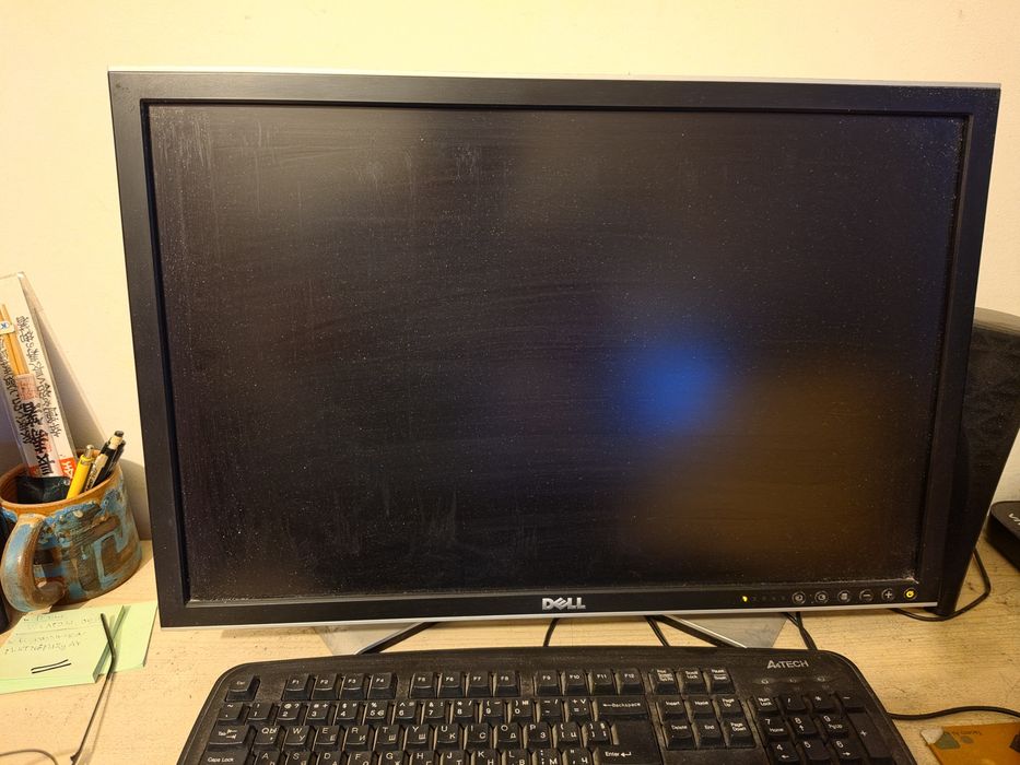 Монитор за компютър Dell 24"
