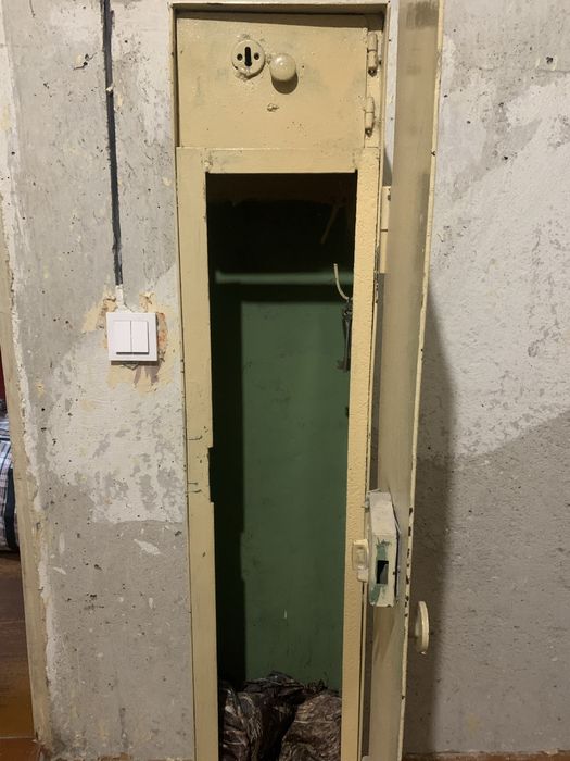 Продам охотничий сейф б/у