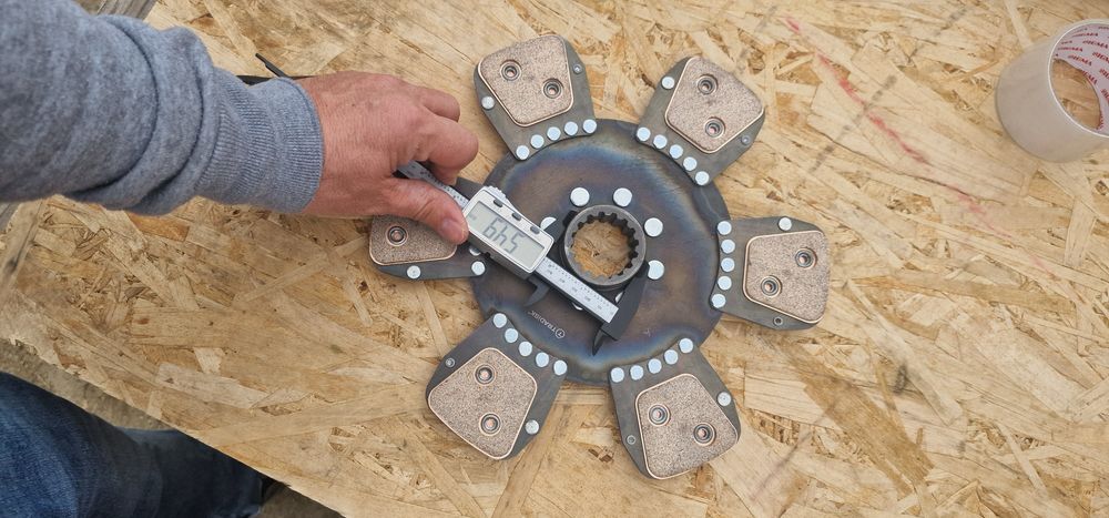 Disc Priza putere fiat 100-90 dt pret 650 lei se poate trimite prin cu