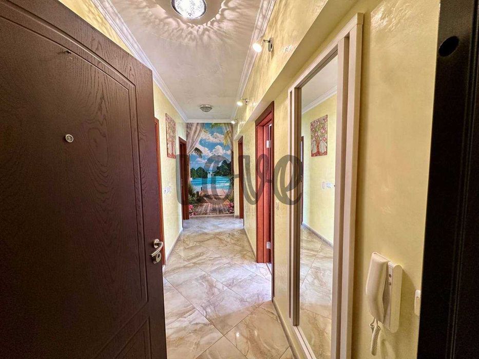 Продава се Тристаен апартамент в Варна, Галата - 100 кв.м за 1950 €/кв.м - Снимка #3