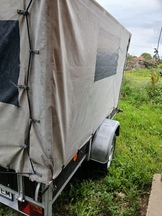 Продавам страхотно ремарке