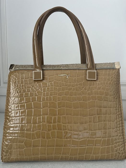 Сумка новая кожаная