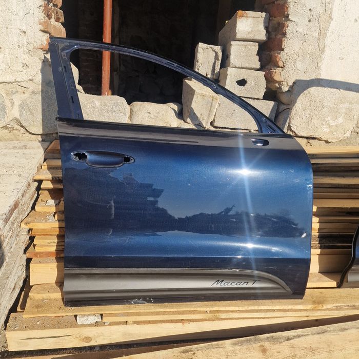 Porsche Macan предна дясна врата