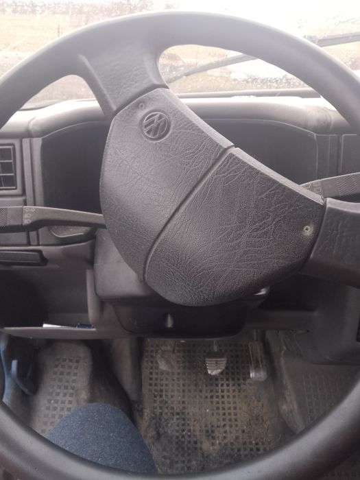 Camioneta de vînzare