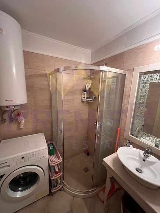 Продава се Двустаен апартамент в к.к. Слънчев бряг - 48 кв.м за 1438 €/кв.м - Снимка #4