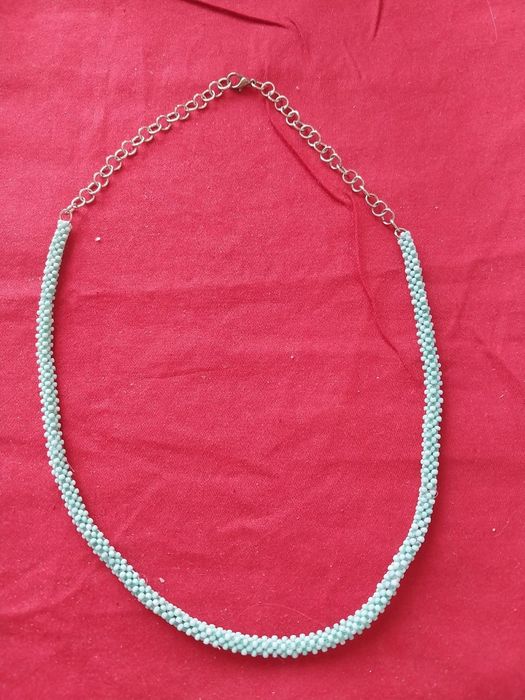 Продам бусы-колье