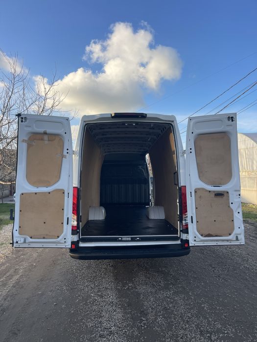 Iveco Daily 35-180 XXL  2022 AC 3.0 180 CP HI-MATIC 3.5T cat.B