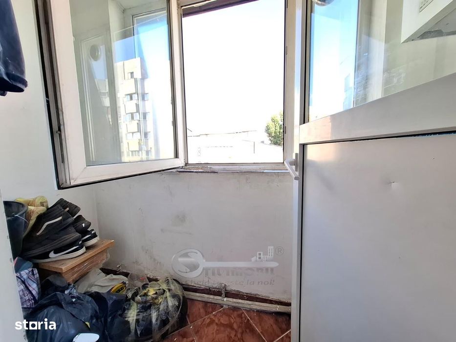 Nicolina 1, apartament 2 camere, decomandat, baie cu geam, 46 mp, se a