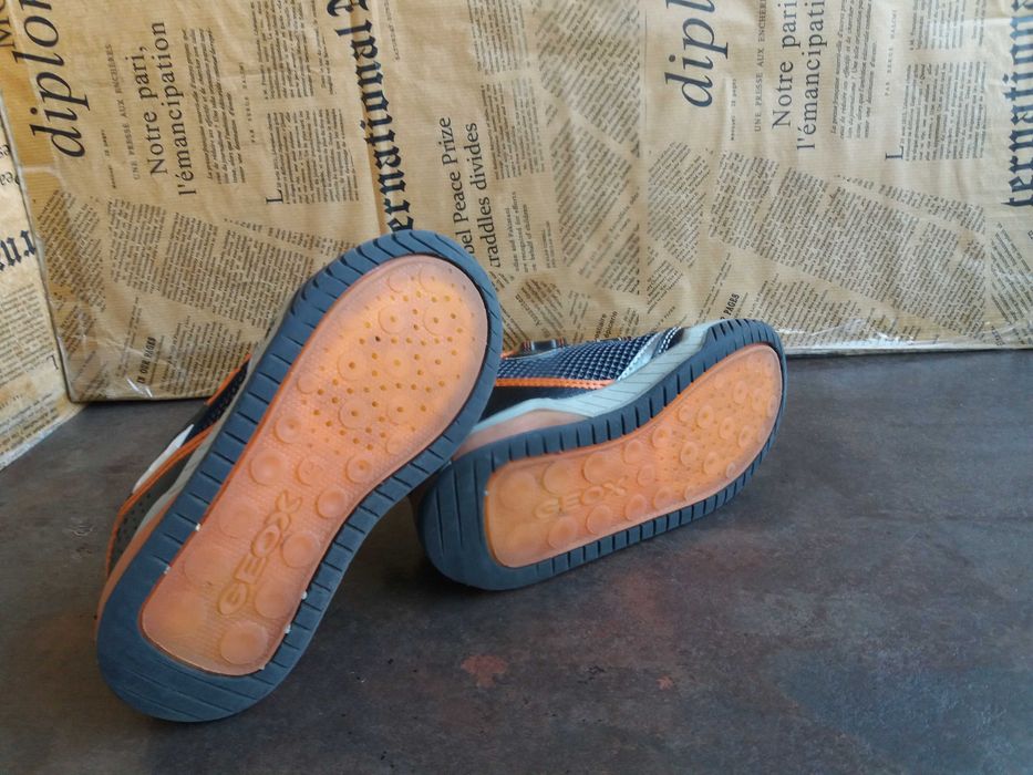 детски маратонки за момче,кецове,спортни обувки,GEOX-геокс,номер 27