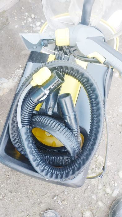 Karcher жұмсақ мебель жуатын