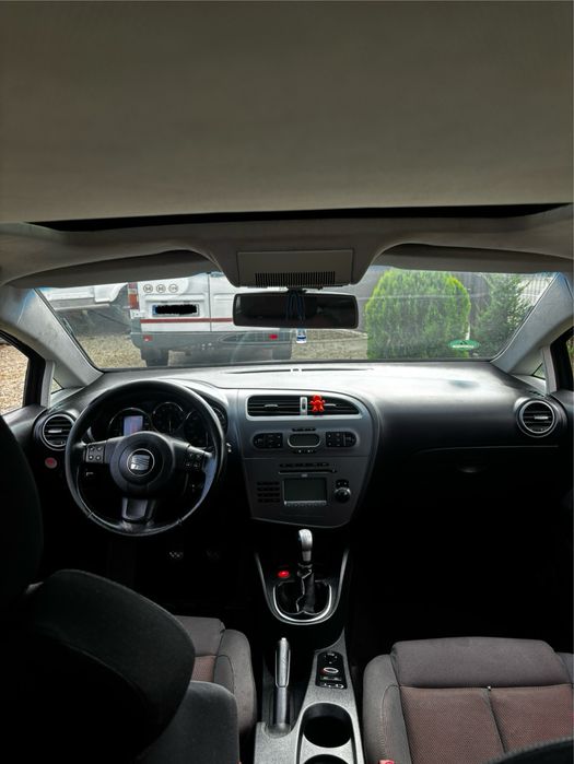 Vând Seat Leon 1P 2.0FSI