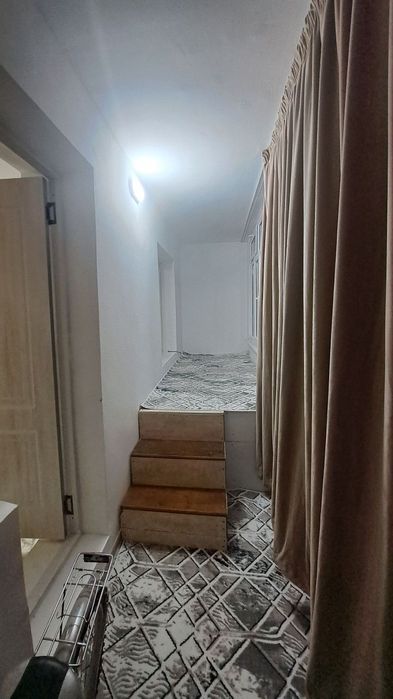 Чирчик ш. Навоий Детский больница кирпичный 1х/2/4 28 м² душевой