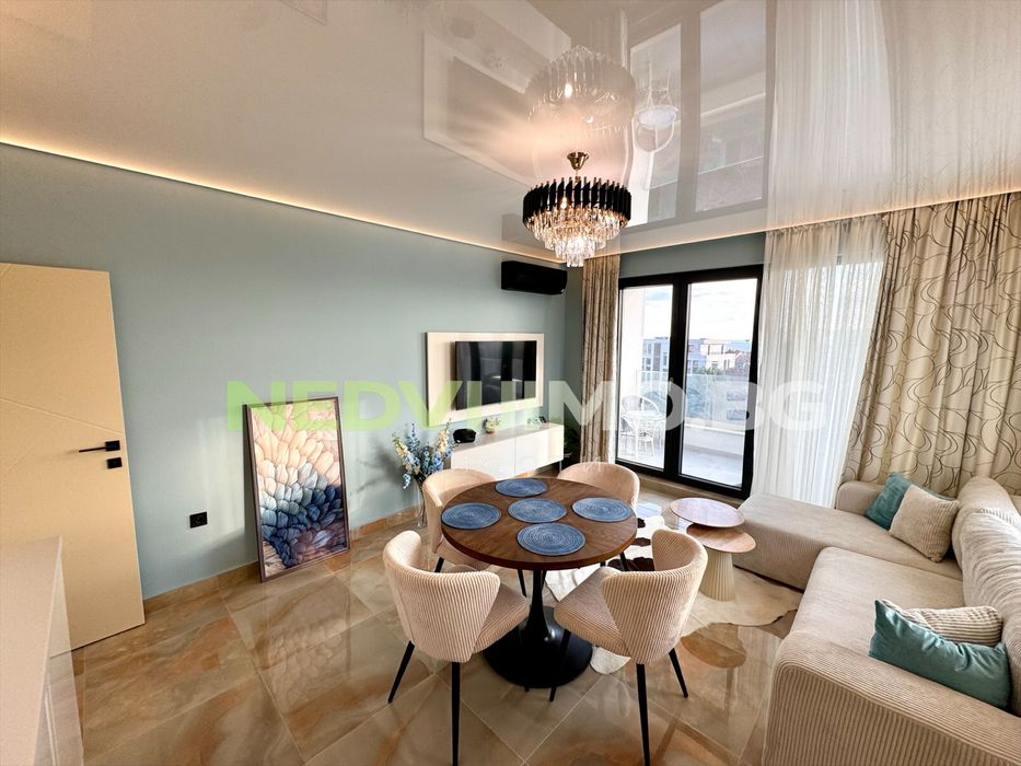 Продава се Двустаен апартамент в Варна, Бриз - 67 кв.м за 1660 €/кв.м - Снимка #1