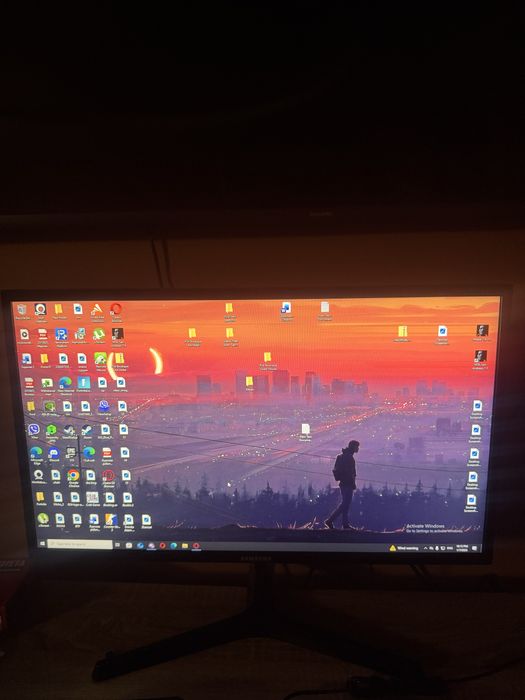 Монитор Samsung 24 инча