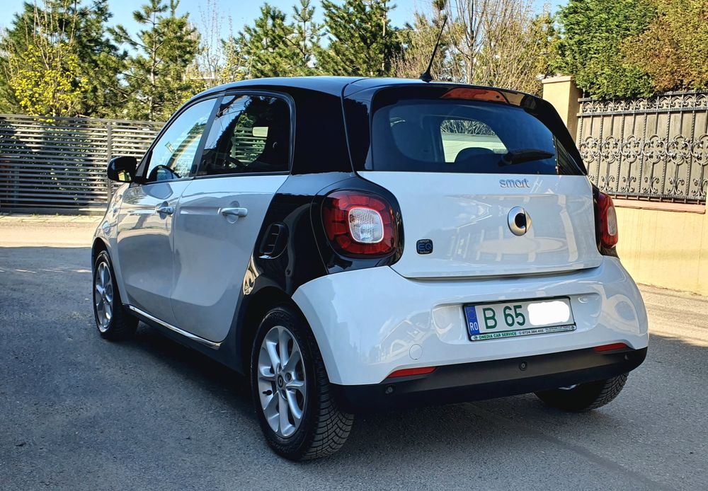Propietar Vand Smart EQ Forfour AN 2019 Electric 80.000km