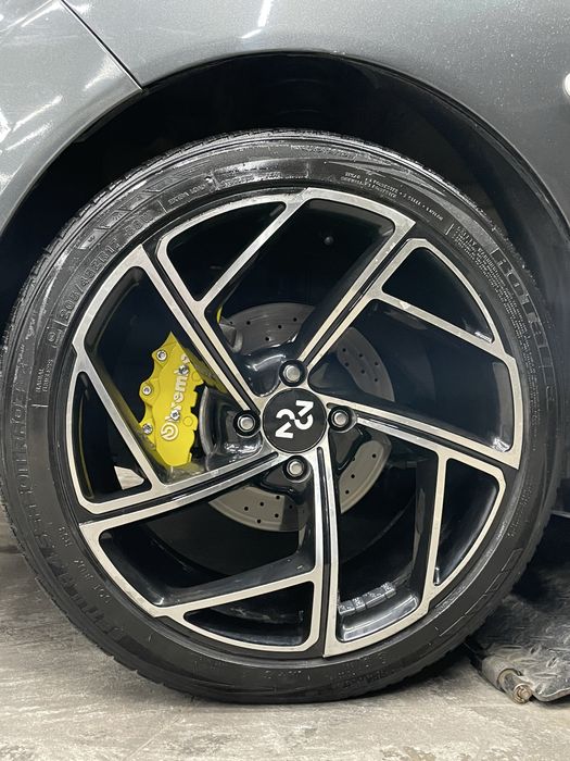 205/45/17 BENTLY bakalavr diska balon sotiladi