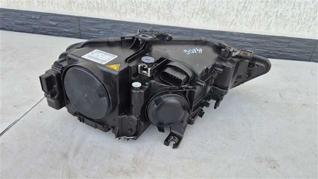 Far stanga Audi A4 Facelift Xenon an 2013 2014 2015 2016 cod 8K0941005C Original