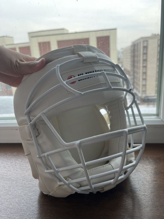 Срочно продаем Кимано для карате 9-10 лет