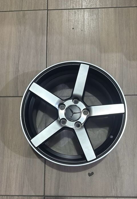 Продается титанки на мерседес