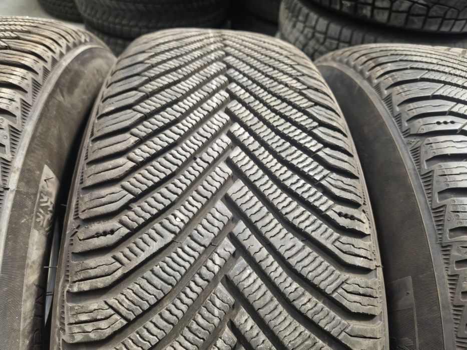 4 anvelope iarna Michelin Alpin 7 225 60 18 aproape noi