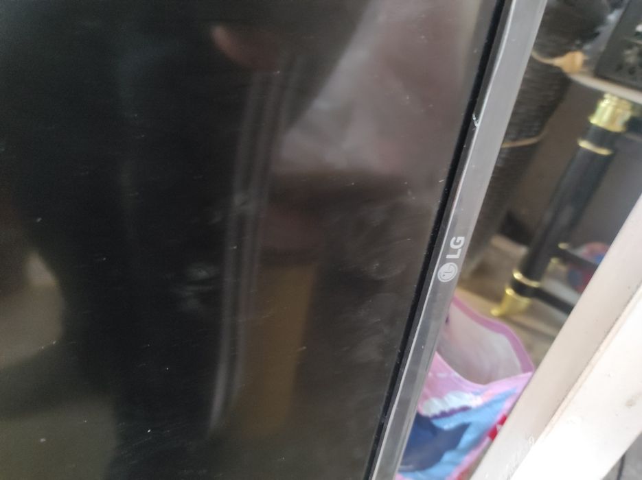 Vand aceste aparate electronice din poze,pret la fiecare in parte la c