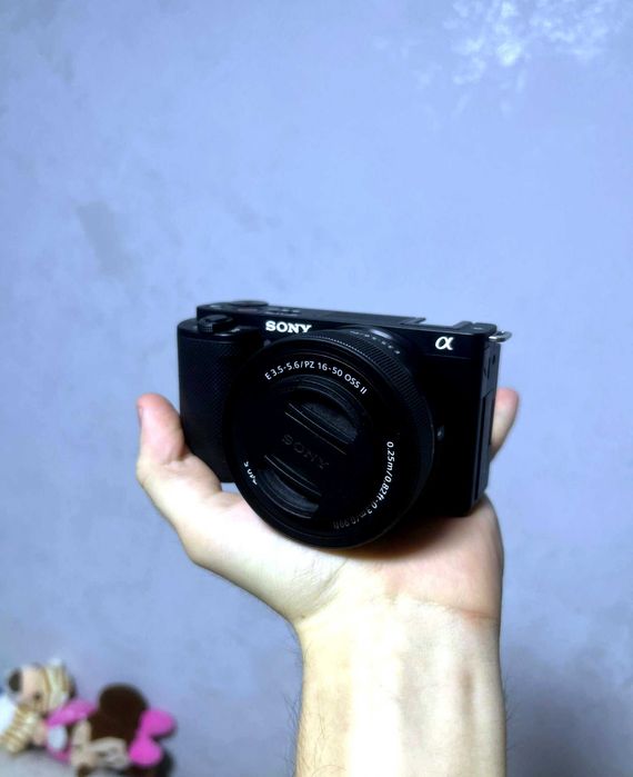 Sony ZV-E10 kit 16-50 + Ulanzi + SD 128GB