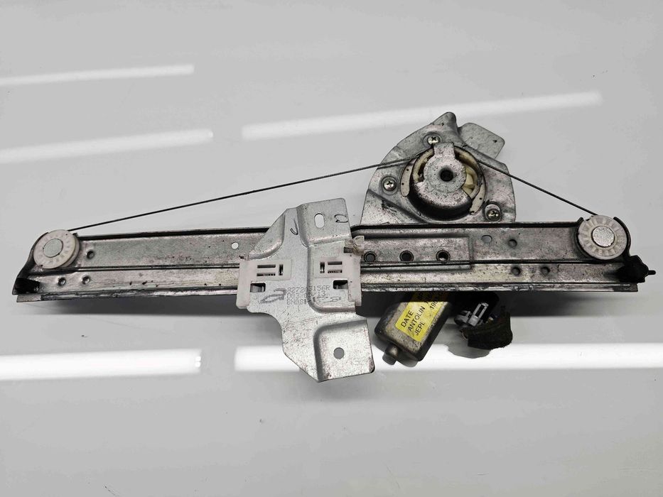 Macara electrica geam dreapta spate Dacia Duster (PH2, H79) [Fabr 2013