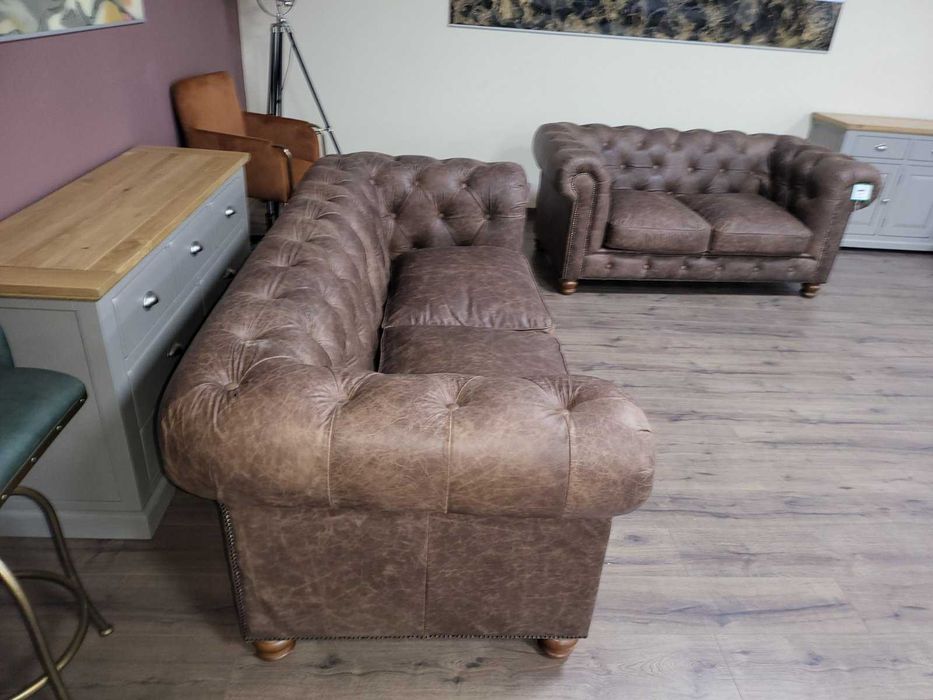 Антично кафяв кожен комплект тройка и двойка Честърфийлд