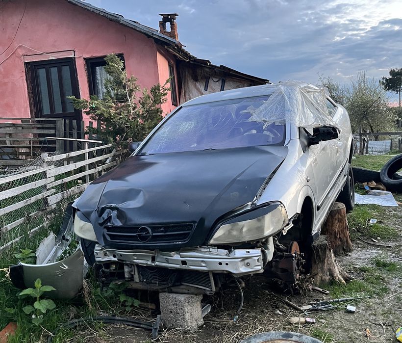 Vand opel bertone busit pt piese