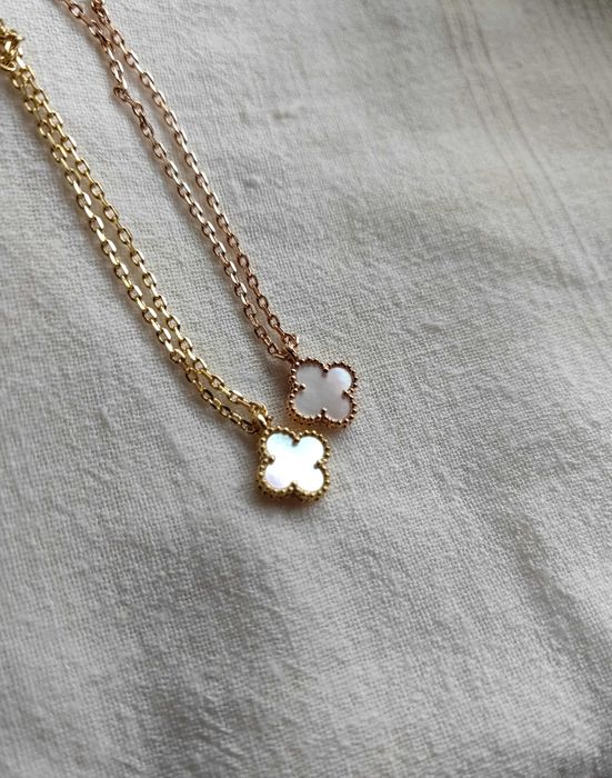 Дамско колие с малка бяла детелина - Van Cleef & Arpels VCA