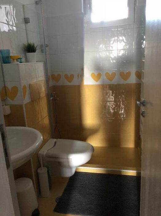 Дава се под наем Четиристаен апартамент в София, Изток - 140 кв.м за 1500 € - Снимка #6