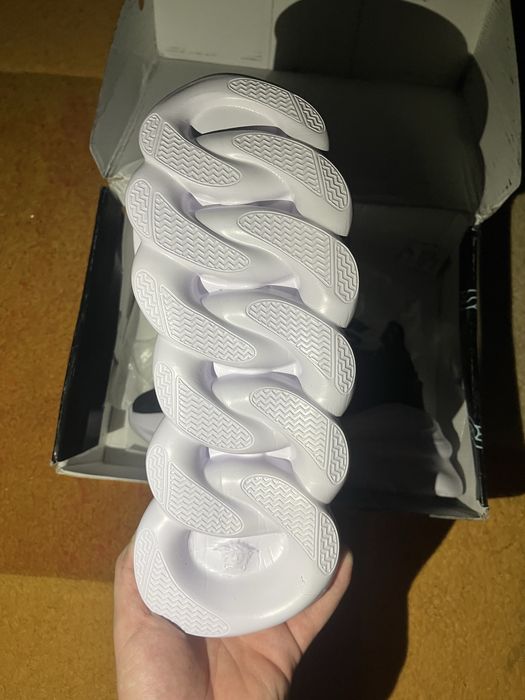 Versace Chain Reaction 37,38,39