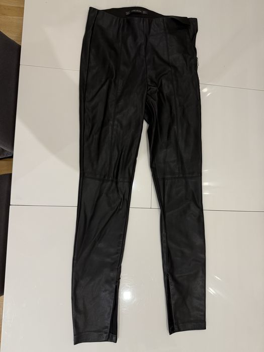 Кожен панталон и дънки