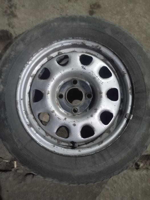 Продам резину со штампами