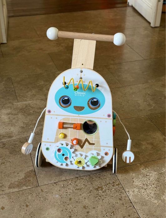 Antemergator robotel