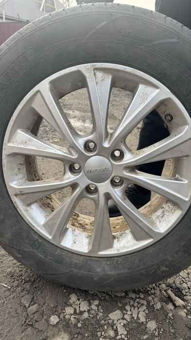 Колеса в сборе 2 штуки