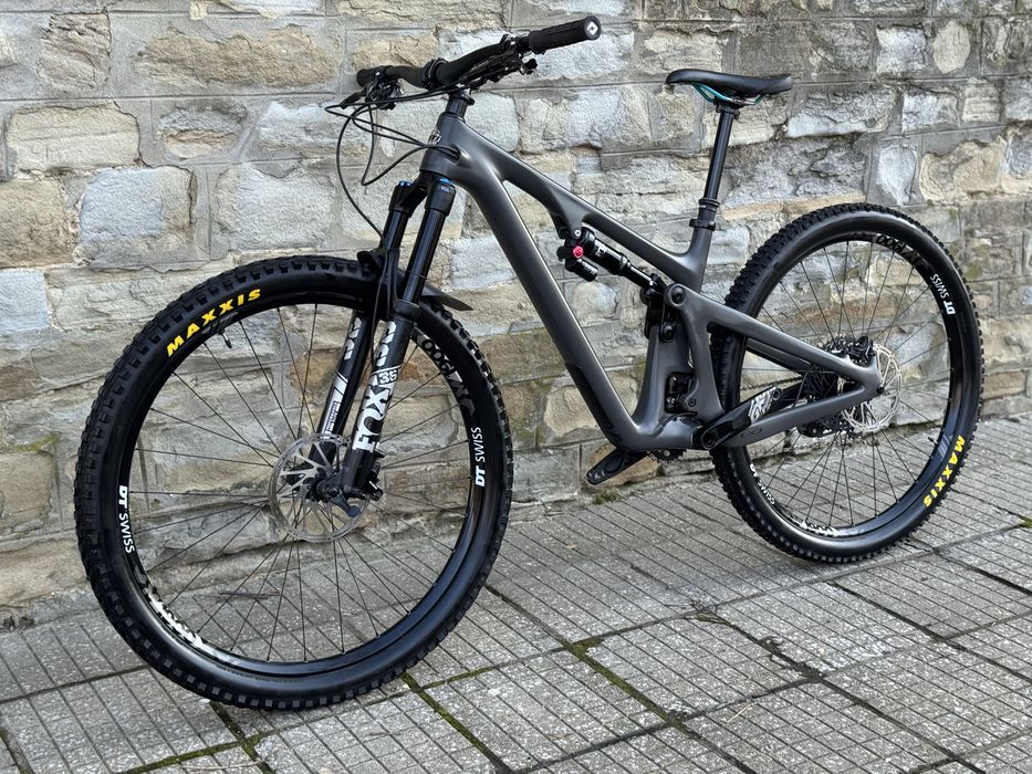 Планински карбонов велосипед YETI SB130(М размер)