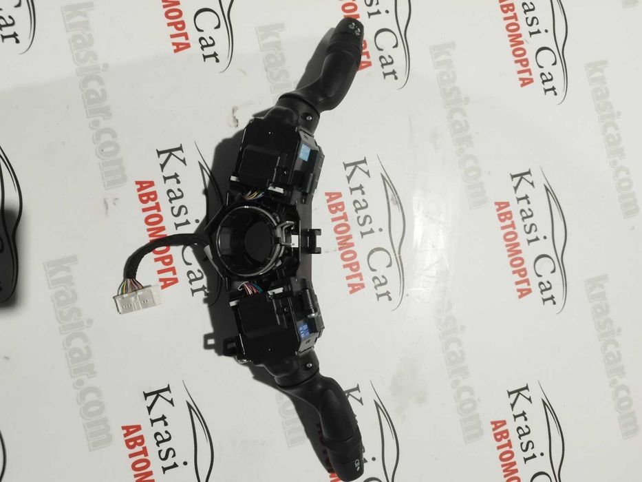 17J916 лостчета светлини и чистачки Toyota Yaris Cross 2025г 1.5хибрит