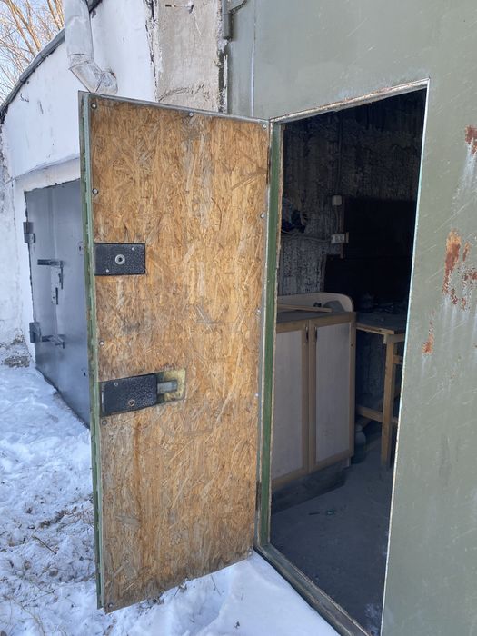 Гараж в майкудуке большой 18 мкр