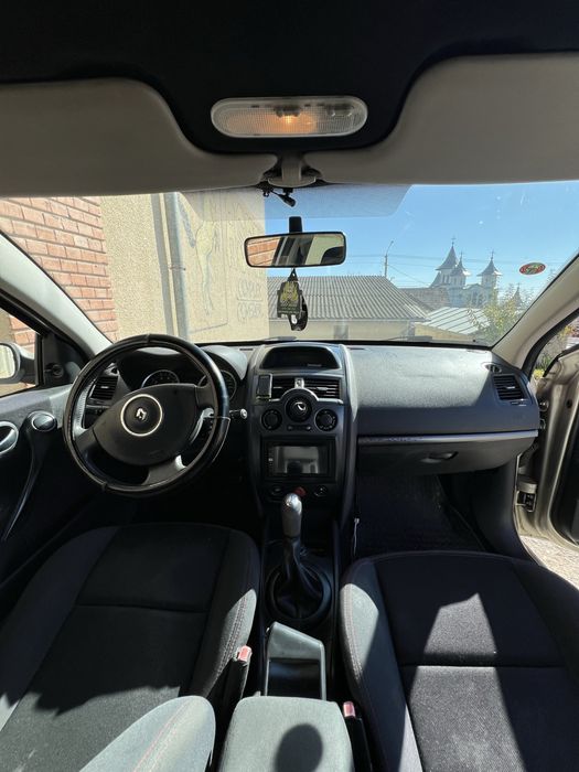 Vand renault megane 2 1.6 benzina din 2007