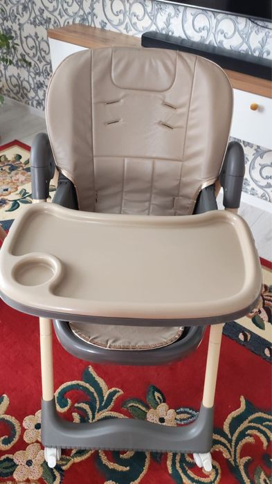 Продам детские стулья 2 шт