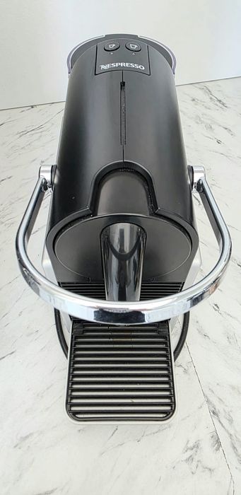 Nespresso Pixie Titan, stare foarte bună