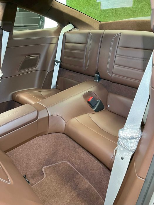 Пране на седалки и кожен салон / Интериорен детайлинг