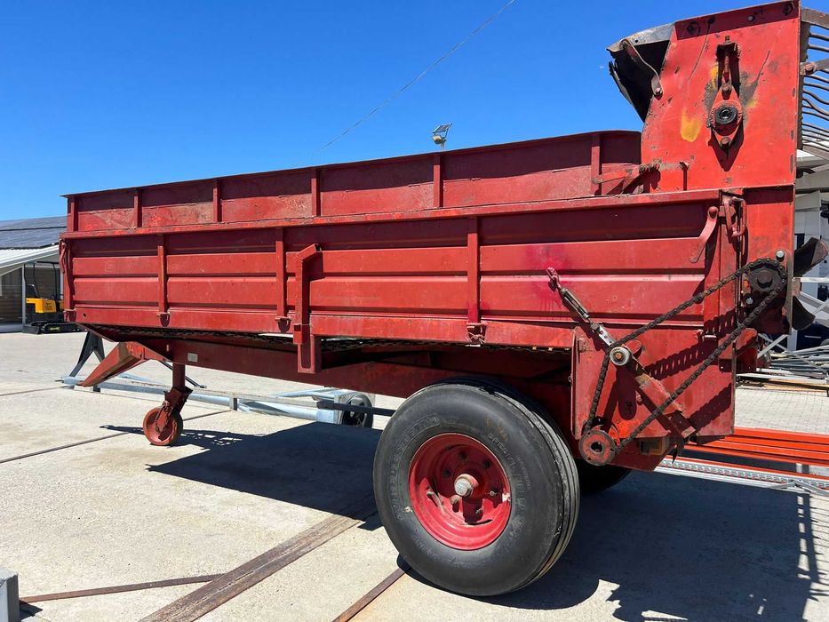 Mig de gunoi / Remorcă împrăștiat gunoi – 3-4 tone, frâna pe ax