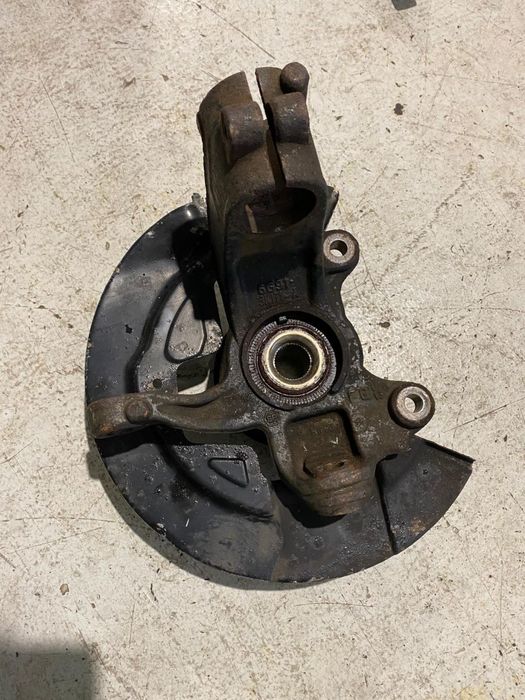 Fuzeta stanga fata VOLVO V60 D6 HYBRID 6G91-3K171-A 31201285