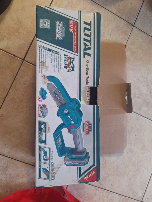 Акумулаторен Трион Total TGSLI 20581