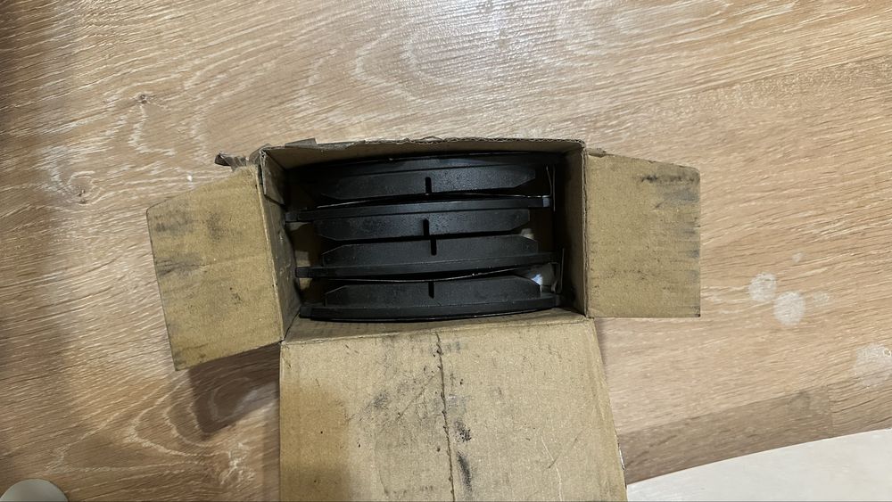 Колодки продам на Chevrolet cobalt